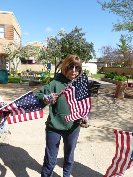 VA Garden April 2013 067